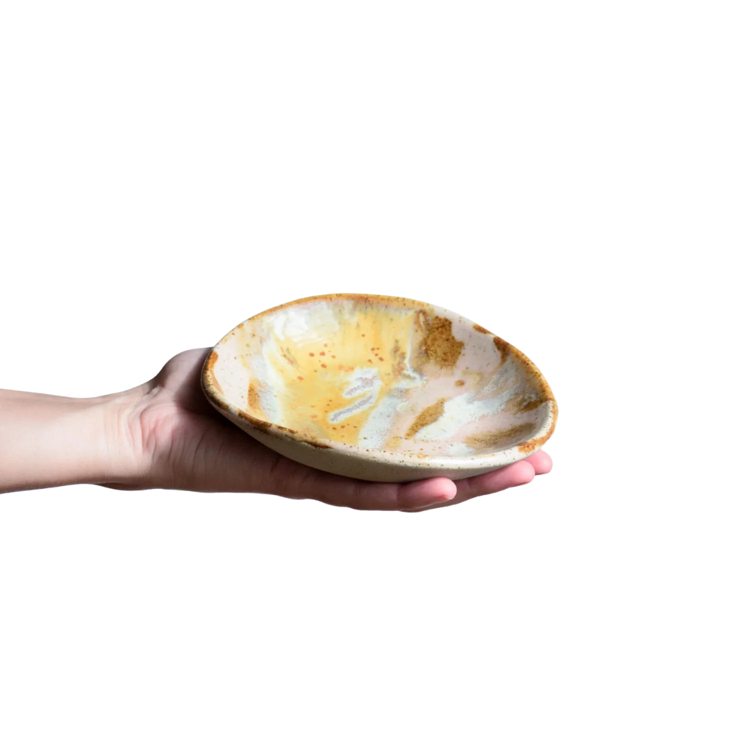 Shallow pebble bowl - Earthy Retro